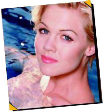 JENNIE GARTH - Келли Тэйлор